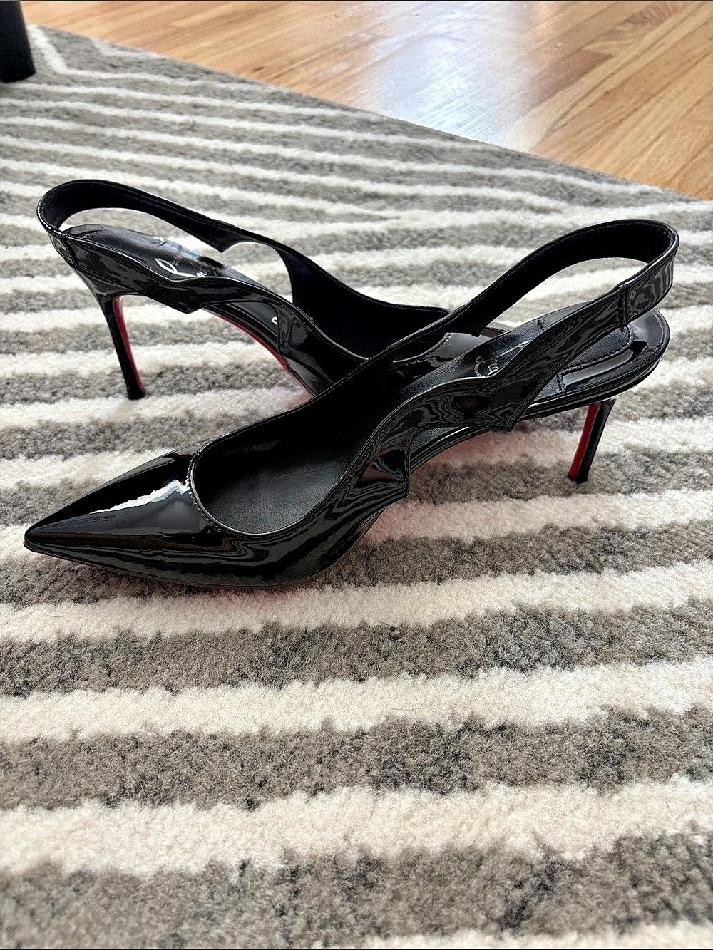 Pointed Toe Slingback Black Heels w/ Red Bottoms